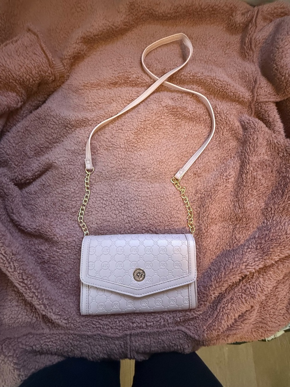 Anne Klein Crossbody Wallet Purse Light Pink Chain Strap